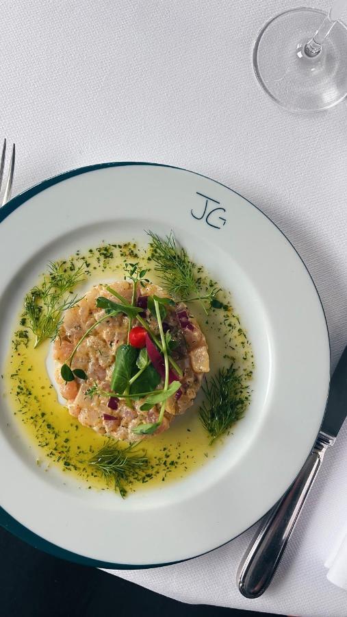 Hotel-Restaurant De L'Embarcadere ナンテュア エクステリア 写真