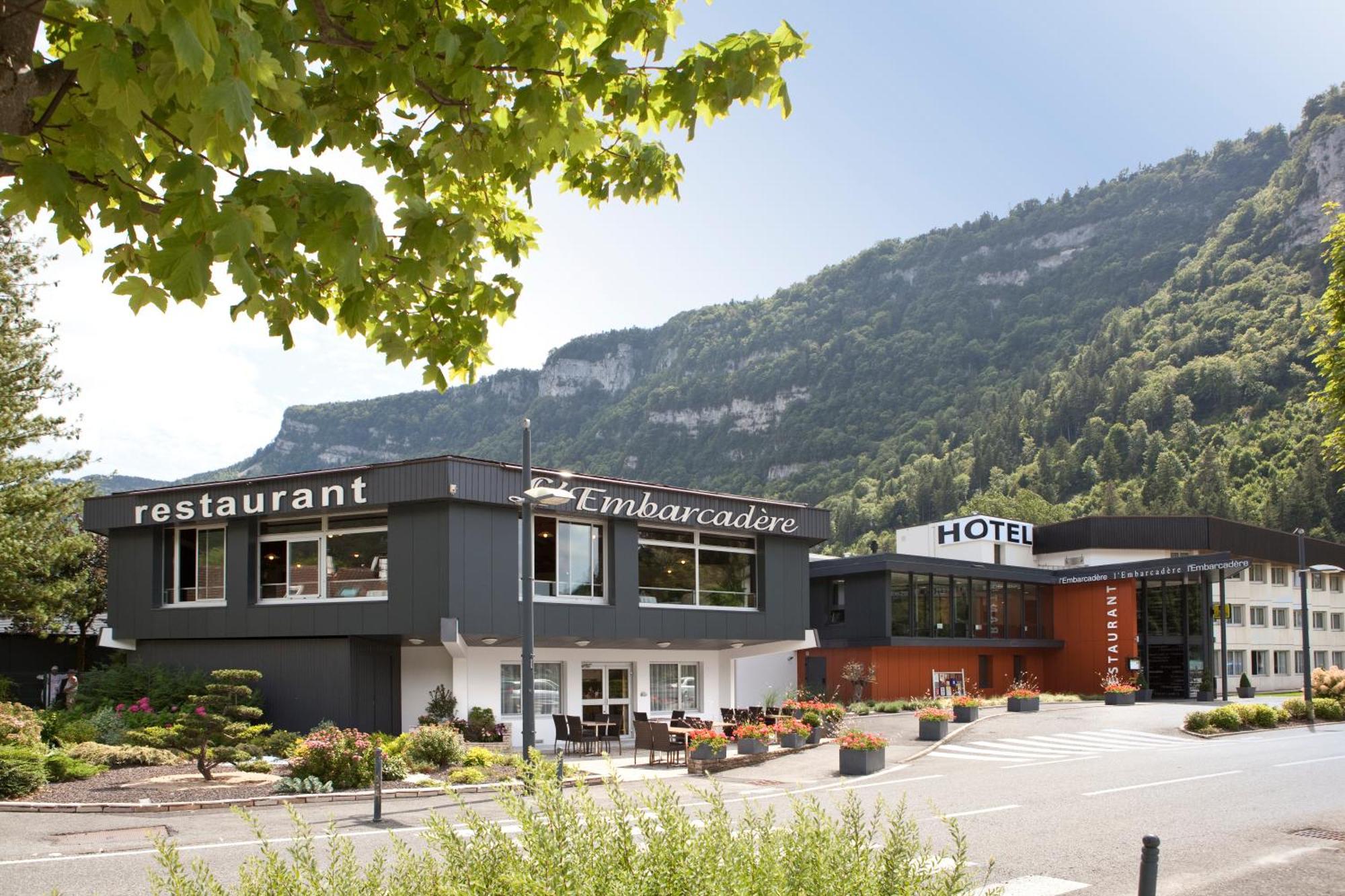 Hotel-Restaurant De L'Embarcadere ナンテュア エクステリア 写真